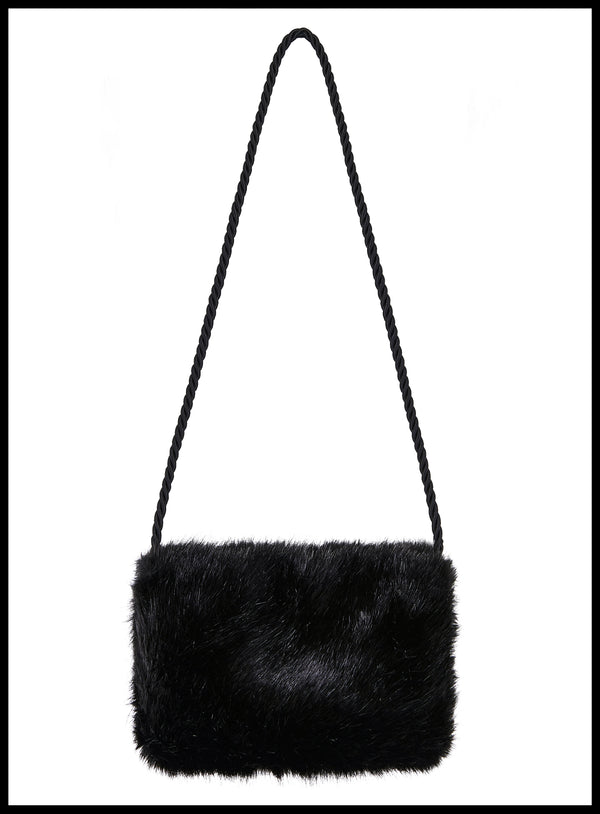 THE BLACK OUT FUR MUFF